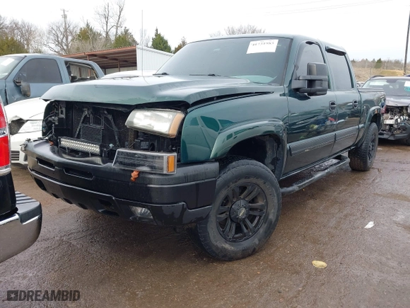 2005 Chevrolet Silverado 1500 LS with VIN 2GCEK13T551156428, listed as a IAAI auction lot 41731983 with 274,185 mi miles. Bid and sale history available at carsss.com. Image 18.