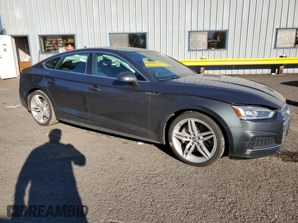 2019 Audi A5 Sportback Premium Plus with VIN WAUENCF55KA085987, listed as a Copart auction lot 71084973 with 38,324 mi miles. Bid and sale history available at carsss.com. Image 4.