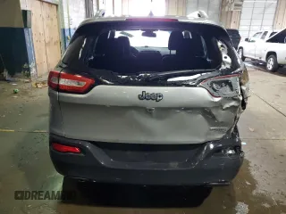 2016 Jeep Cherokee 75th Anniversary with VIN 1C4PJLCB8GW355788, listed as a Copart auction lot 43059795 with 142,212 mi miles and Clean Title. Bid and sale history available at carsss.com. Image 6.