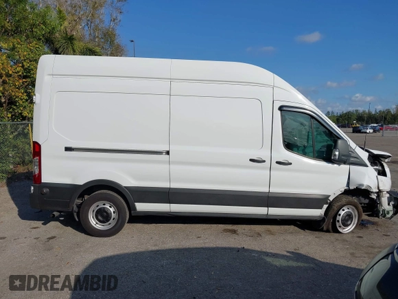 2020 Ford Transit Cargo with VIN 1FTBW1X82LKB49009, listed as a IAAI auction lot 41527513 with 52,802 mi miles and . Bid and sale history available at DreamBid. Image 14.