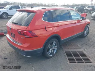 2019 Volkswagen Tiguan SEL Premium with VIN 3VV4B7AX9KM068380, listed as a IAAI auction lot 41640535 with 54,131 mi miles. Bid and sale history available at carsss.com. Image 4.