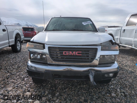 2009 GMC Canyon SLE1 with VIN 1GTDT13E198153975, listed as a Copart auction lot 49480345 with 232,800 mi miles and Salvage Title. Bid and sale history available at carsss.com. Image 5.