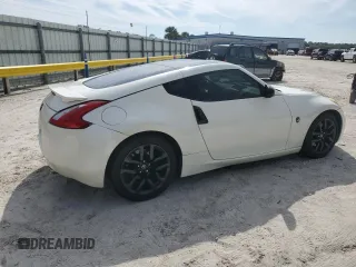 2016 Nissan 370Z z VIN JN1AZ4EH3GM931338, wystawiony jako Copart lot #43291955 z przebiegiem 69 843 mil mil oraz Szkoda całkowita • Salvage title. Historia ofert i sprzedaży dostępna na DreamBid. Obrazek 3.