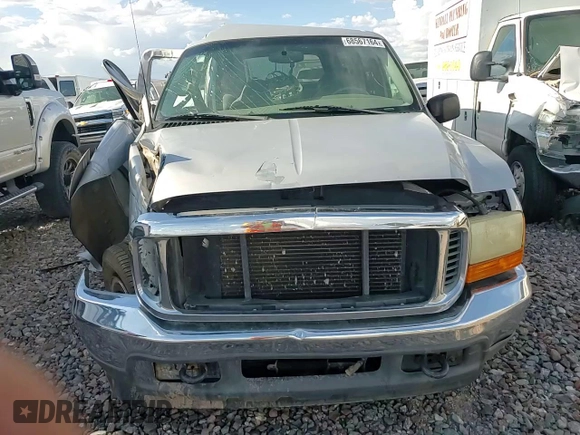 2001 Ford Excursion XLT z VIN 1FMNU40F11ED72890, wystawiony jako Copart lot #68567164 z przebiegiem 331 747 mil mil oraz Szkoda całkowita • Salvage title. Historia ofert i sprzedaży dostępna na DreamBid. Obrazek 12.