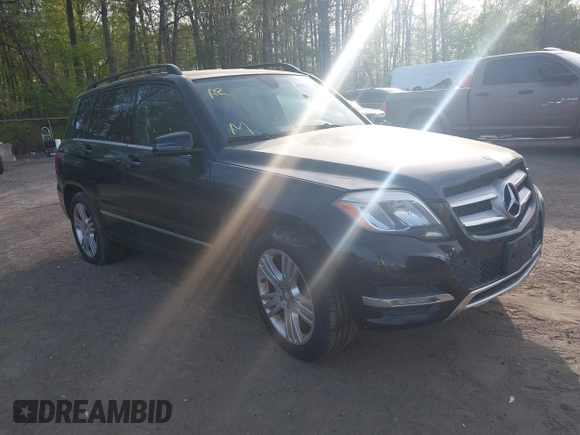 2013 Mercedes-Benz GLK 350 z VIN WDCGG8JB9DG152326, wystawiony jako IAAI lot #42091824 z przebiegiem 175 017 mil mil oraz . Historia ofert i sprzedaży dostępna na DreamBid. Obrazek 1.
