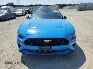 2022 Ford Mustang GT Premium with VIN 1FATP8FF8N5107462, listed as a Copart auction lot 60014115 with 58,878 mi miles and Salvage title. Bid and sale history available at DreamBid. Image 5.