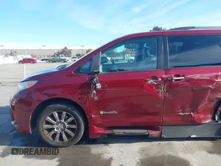 2014 Toyota Sienna XLE z VIN 5TDYK3DC6ES440358, wystawiony jako IAAI lot #40988116 z przebiegiem 87 692 mil mil oraz . Historia ofert i sprzedaży dostępna na DreamBid. Obrazek 18.