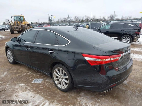 2013 Toyota Avalon XLE with VIN 4T1BK1EB4DU046086, listed as a IAAI auction lot 41172358 with 80,614 mi miles. Bid and sale history available at carsss.com. Image 3.