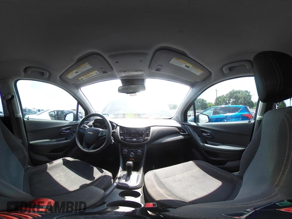 2020 Chevrolet Trax LS with VIN 3GNCJKSB5LL248117, listed as a IAAI auction lot 42390108 with 111,852 mi miles and . Bid and sale history available at DreamBid. Image 20.