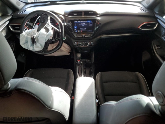 2021 Chevrolet TrailBlazer RS with VIN KL79MTSL1MB075236, listed as a Copart auction lot 43985825 with 44,518 mi miles and Salvage Title. Bid and sale history available at carsss.com. Image 8.