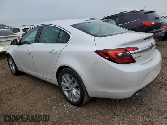 2017 Buick Regal Premium II with VIN 2G4GS5GX6H9112372, listed as a Copart auction lot 82235794 with 38,213 mi miles and Salvage Title. Bid and sale history available at DreamBid. Image 2.