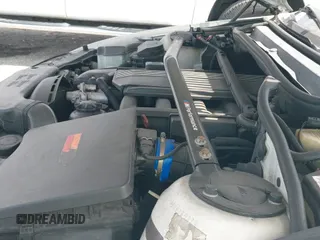 2002 BMW 3 Series 325Ci с VIN WBABS33422PG82165, выставлен на аукционе IAAI как лот 42098781 с пробегом 140 757 миль миль и . История ставок и продаж доступна на DreamBid. Изображение 19.