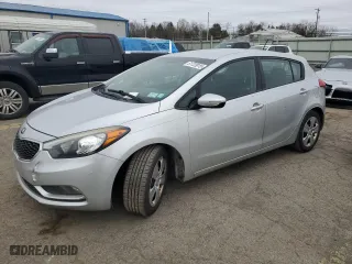 2016 Kia Forte 5-Door LX with VIN KNAFK5A87G5576443, listed as a Copart auction lot 51723015 with 129,084 mi miles and Clean Title. Bid and sale history available at carsss.com. Image 1.