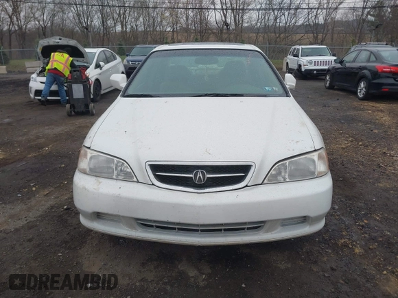 2001 Acura TL with VIN 19UUA56641A033216, listed as a IAAI auction lot 41990006 with 298,562 mi miles. Bid and sale history available at carsss.com. Image 6.
