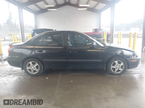 2005 Hyundai Elantra GLS z VIN KMHDN46D15U949573, wystawiony jako IAAI lot #41870209 z przebiegiem 175 819 mil mil oraz . Historia ofert i sprzedaży dostępna na DreamBid. Obrazek 13.