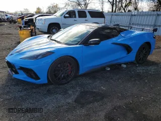 2023 Chevrolet Corvette 3LT z VIN 1G1YC3D47P5120747, wystawiony jako Copart lot #78014164 z przebiegiem 3 104 mil mil oraz Szkoda całkowita • Salvage title. Historia ofert i sprzedaży dostępna na DreamBid. Obrazek 1.