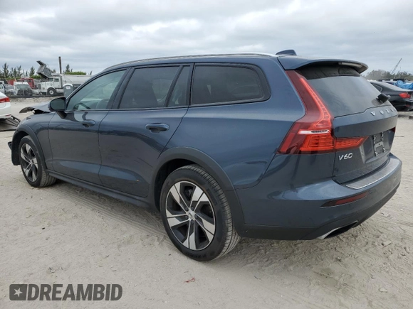 2020 Volvo V60 z VIN YV4102WK5L1030373, wystawiony jako Copart lot #88530625 z przebiegiem 37 296 mil mil oraz Nie do naprawy • Non repairable. Historia ofert i sprzedaży dostępna na DreamBid. Obrazek 2.