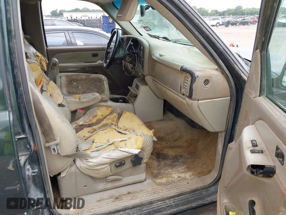 2002 GMC Yukon SLT z VIN 1GKEC13Z62R233154, wystawiony jako IAAI lot #42229172 z przebiegiem Nie podano mil oraz . Historia ofert i sprzedaży dostępna na DreamBid. Obrazek 5.