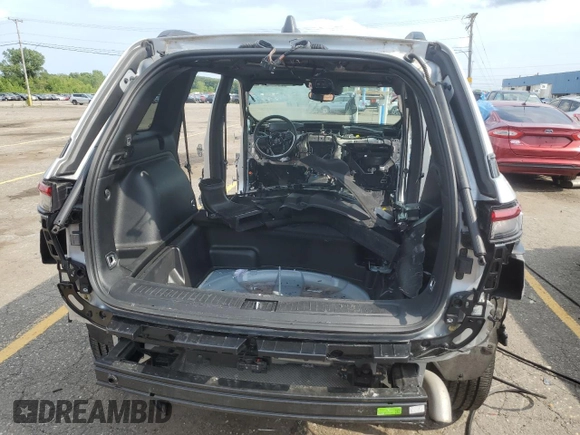 2023 Jeep Grand Cherokee Altitude with VIN 1C4RJHAG0P8109746, listed as a Copart auction lot 65153924 with 0 mi miles and Non Repairable. Bid and sale history available at carsss.com. Image 6.