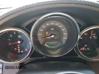 2013 Cadillac CTS-V z VIN 1G6DV1EP8D0171019, wystawiony jako Copart lot #76689644 z przebiegiem 136 098 mil mil oraz Szkody całkowita. Historia ofert i sprzedaży dostępna na DreamBid. Obrazek 9.