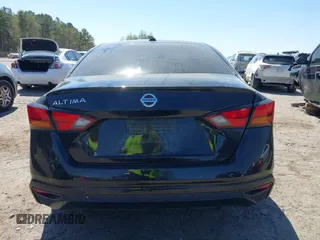2020 Nissan Altima 2.5 S with VIN 1N4BL4BV5LC248141, listed as a IAAI auction lot 41902618 with 94,232 mi miles. Bid and sale history available at carsss.com. Image 17.