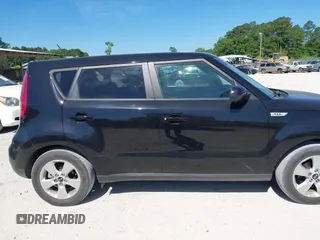 2019 Kia Soul z VIN KNDJN2A29K7017178, wystawiony jako IAAI lot #42310550 z przebiegiem 50 087 mil mil oraz . Historia ofert i sprzedaży dostępna na DreamBid. Obrazek 13.