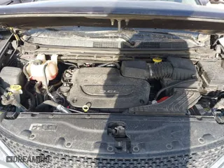 2017 Chrysler Pacifica Limited with VIN 2C4RC1GG7HR643163, listed as a IAAI auction lot 41877690 with 104,841 mi miles. Bid and sale history available at carsss.com. Image 10.