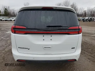 2021 Chrysler Pacifica Touring L with VIN 2C4RC3BG3MR525690, listed as a Copart auction lot 83658704 with 51,389 mi miles and Salvage title. Bid and sale history available at DreamBid. Image 6.