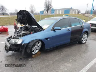 2009 Pontiac G8 with VIN 6G2ER57779L164764, listed as a IAAI auction lot 41178467 with 205,282 mi miles. Bid and sale history available at carsss.com. Image 2.