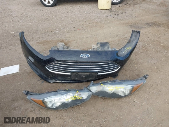 2018 Ford Fiesta SE z VIN 3FADP4BJ0JM139172, wystawiony jako IAAI lot #41212242 z przebiegiem 160 238 mil mil oraz . Historia ofert i sprzedaży dostępna na DreamBid. Obrazek 12.