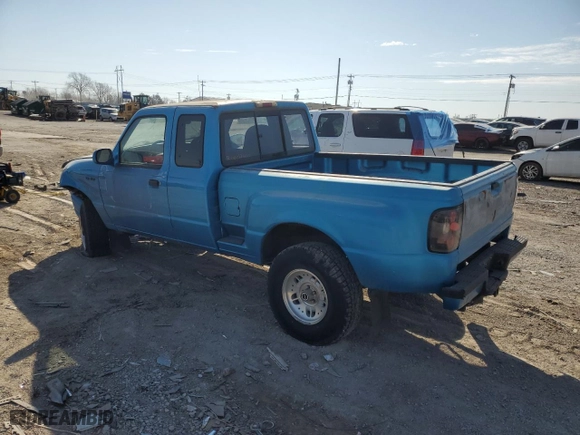 1994 Ford Ranger Splash with VIN 1FTDR15X7RPB18585, listed as a Copart auction lot 46497585 with 245,726 mi miles and Salvage Title. Bid and sale history available at carsss.com. Image 2.