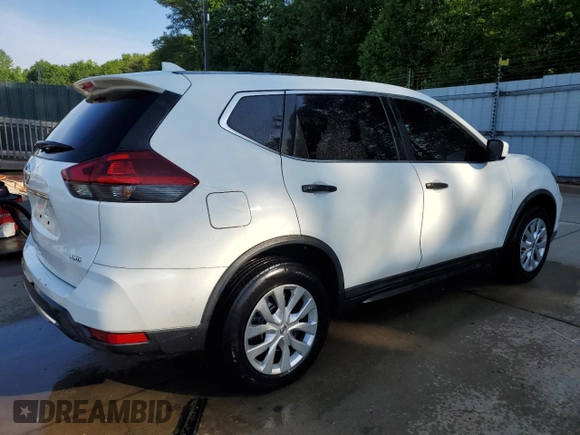 2020 Nissan Rogue S z VIN KNMAT2MV7LP538512, wystawiony jako Copart lot #55580035 z przebiegiem 74 238 mil mil oraz Czysty tytuł • Clean title. Historia ofert i sprzedaży dostępna na DreamBid. Obrazek 3.