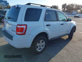 2008 Ford Escape Hybrid with VIN 1FMCU49H78KA37964, listed as a IAAI auction lot 41590572 with 139,830 mi miles and . Bid and sale history available at DreamBid. Image 4.