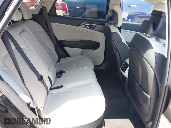 2024 Kia Sportage EX with VIN 5XYK33DF8RG209901, listed as a IAAI auction lot 42378868 with 35,740 mi miles and . Bid and sale history available at DreamBid. Image 8.