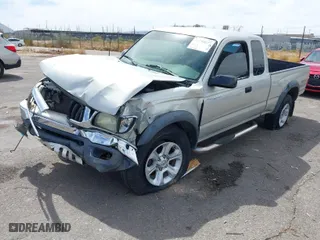 2004 Toyota Tacoma with VIN 5TEWN72N34Z326832, listed as a IAAI auction lot 41798877 with 280,561 mi miles. Bid and sale history available at carsss.com. Image 2.