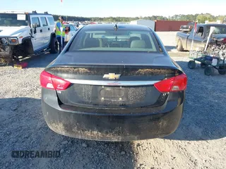 2018 Chevrolet Impala LT z VIN 2G1105S37J9129829, wystawiony jako IAAI lot #42048445 z przebiegiem 180 559 mil mil oraz . Historia ofert i sprzedaży dostępna na DreamBid. Obrazek 16.
