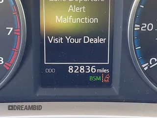 2018 Toyota RAV4 XLE with VIN JTMWFREV7JJ174483, listed as a IAAI auction lot 41597797 with 82,836 mi miles. Bid and sale history available at carsss.com. Image 16.