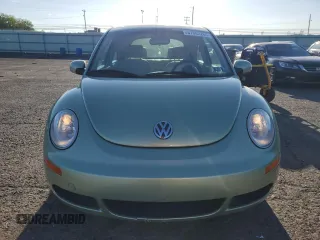 2009 Volkswagen Beetle S с VIN 3VWRG31C49M514082, выставлен на аукционе Copart как лот 57862265 с пробегом 59 300 миль миль и Списание • Salvage title. История ставок и продаж доступна на DreamBid. Изображение 5.