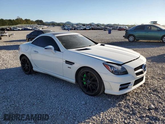 2014 Mercedes-Benz SLK-Class SLK 250 with VIN WDDPK4HA6EF095686, listed as a Copart auction lot 73607944 with 98,787 mi miles and Clean Title. Bid and sale history available at carsss.com. Image 4.