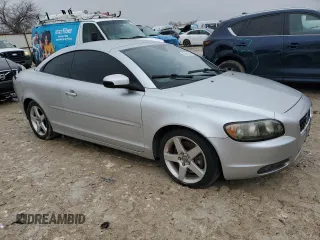 2009 Volvo C70 with VIN YV1MC67289J075064, listed as a Copart auction lot 45045255 with 91,585 mi miles and Clean Title. Bid and sale history available at carsss.com. Image 4.