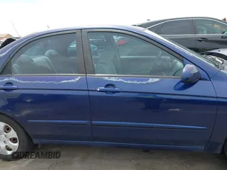 2007 Kia Spectra EX z VIN KNAFE122775468060, wystawiony jako IAAI lot #42225413 z przebiegiem 124 306 mil mil oraz . Historia ofert i sprzedaży dostępna na DreamBid. Obrazek 13.