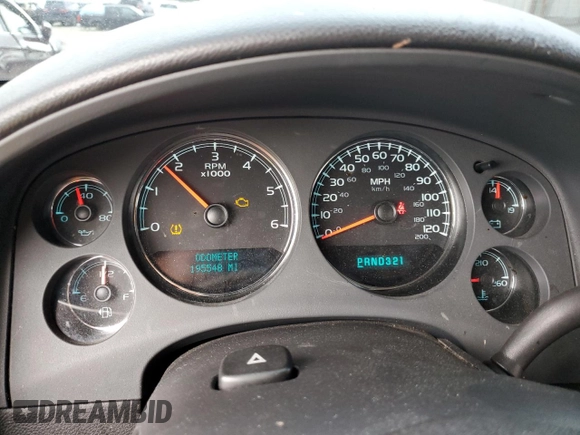 2008 GMC Yukon SLE w/3SA with VIN 1GKFC13C98R103216, listed as a Copart auction lot 48331235 with 195,548 mi miles and Clean Title. Bid and sale history available at carsss.com. Image 9.