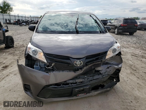 2019 Toyota Sienna L with VIN 5TDZZ3DC3KS969164, listed as a Copart auction lot 61050314 with 140,840 mi miles and Salvage Title. Bid and sale history available at carsss.com. Image 5.