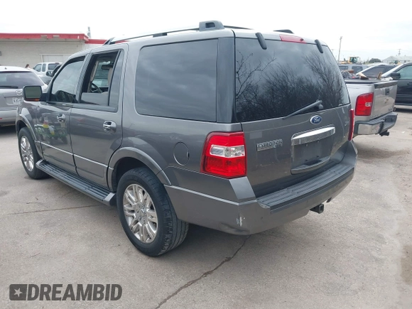 2011 Ford Expedition Limited with VIN 1FMJU1K50BEF09630, listed as a IAAI auction lot 41439602 with 192,409 mi miles. Bid and sale history available at carsss.com. Image 3.