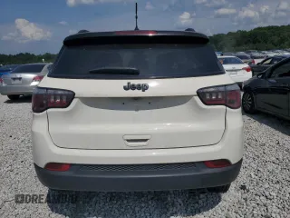 2018 Jeep Compass Latitude with VIN 3C4NJCBB9JT486816, listed as a Copart auction lot 64069555 with 62,183 mi miles and Clean title. Bid and sale history available at DreamBid. Image 6.