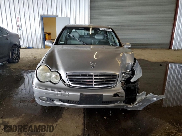 2003 Mercedes-Benz C 230/260/280/320 with VIN WDBRF64J93F383691, listed as a Copart auction lot 44383405 with 266,692 mi miles and Salvage Title. Bid and sale history available at DreamBid. Image 5.