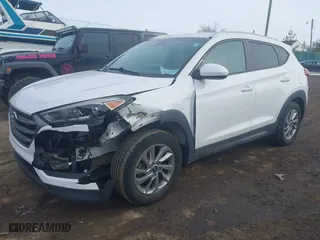 2016 Hyundai Tucson SE with VIN KM8J3CA49GU149522, listed as a IAAI auction lot 41649515 with 103,136 mi miles. Bid and sale history available at carsss.com. Image 17.