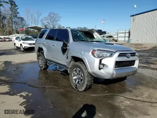 2022 Toyota 4Runner TRD Off Road with VIN JTEPU5JR0N6081451, listed as a Copart auction lot 88230375 with 62,474 mi miles and Salvage Title. Bid and sale history available at carsss.com. Image 14.