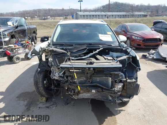 2024 Volkswagen Taos SE z VIN 3VVSX7B25RM071752, wystawiony jako IAAI lot #41775176 z przebiegiem 11 262 mil mil oraz . Historia ofert i sprzedaży dostępna na DreamBid. Obrazek 13.