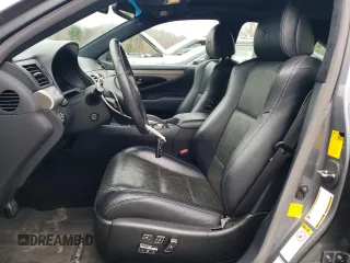 2013 Lexus LS 460 z VIN JTHCL5EF2D5016402, wystawiony jako Copart lot #50874525 z przebiegiem 104 131 mil mil oraz Czysty tytuł • Clean title. Historia ofert i sprzedaży dostępna na DreamBid. Obrazek 7.